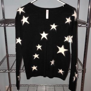 black and white Aeropostale star sweater